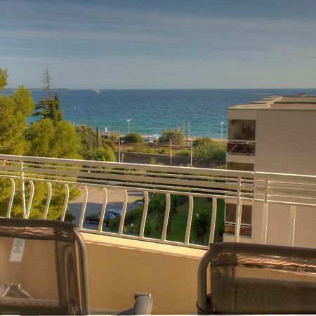 Beau 2 Pieces 3 Etoiles Vue Mer Garage Prive 150M Plages Wifi Канни Екстер'єр фото