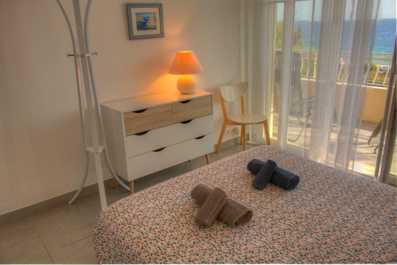 Beau 2 Pieces 3 Etoiles Vue Mer Garage Prive 150M Plages Wifi Канни Екстер'єр фото